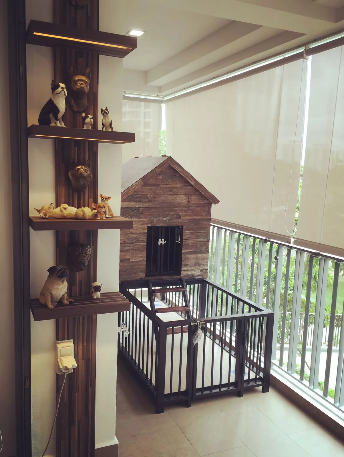 Riversound Condo balcony pet house and wall shelves